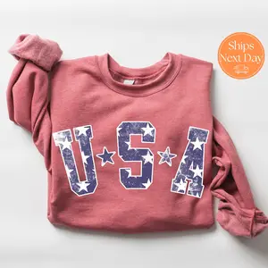 Retro USA sweatshirt featuring American flag design, perfect for July 4th outfits, stylish patriotic womens clothing for daily wear and celebrations.