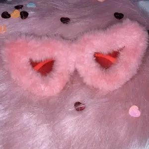 Pink fur cateye shades Female