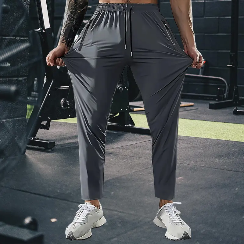 Men's four-piece jogger pants, stretchy and breathable, available in various colors, perfect for gym workouts and outdoor activities Men's four-piece jogger pants, stretchy and breathable, available in various colors, perfect for gym workouts and outdoor activities