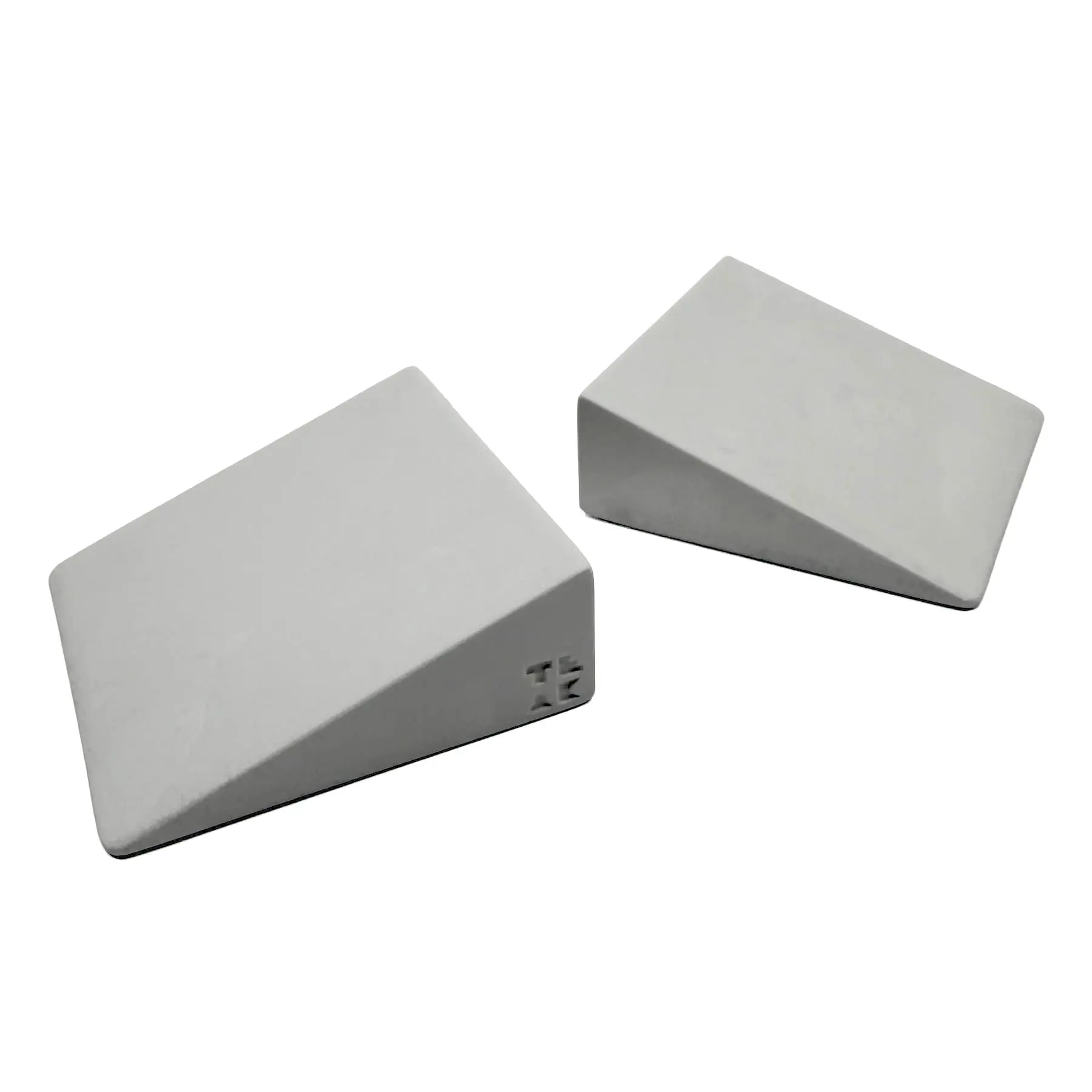 2PK Monument Series Concrete Lowboy 1.0 Kicker Ramps, Small - 3" Long, 1" Tall - "Sterling Gray" Colorway