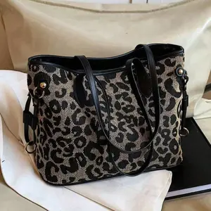 Fashion Casual Retro Leopard Print Pattern Women's Tote Everyday Bag Suitable for Daily Commuting, Shoulder Bag As Gifts, New Style Large Capacity Designer Work Shopping Laptop Tote Travel Essentials