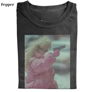 Retro Barbie Aesthetic Vintage T-Shirt - Vintage Graphic Tee – Unisex S-3XL – Menswear & Womenswear – Streetwear Tops – Casual Cotton Crewneck Shortsleeve T-shirt