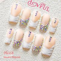 H668 Chic Simplicity