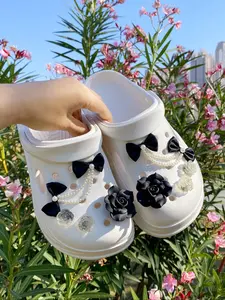 8 Piece Rose Shoe Clips DIY Decoration, Women's Sandals Slippers Beach Bag Accessories, Perfect for Holiday Birthday Party Gifts