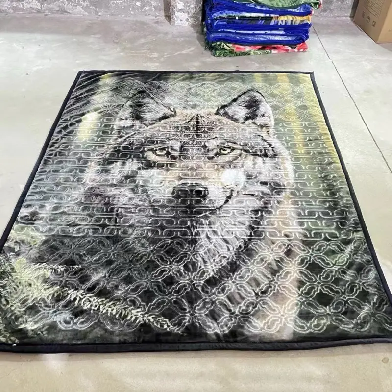 ~3 kg Weight balnket,2 Ply Reversible Silky Soft Warm Blanket with  printed Designs Perfect for Late Autumn ,Winter Nights or All Seasons Microfiber Vibrant Pattern.  Available in Animal Designs and Elsalvador flag
