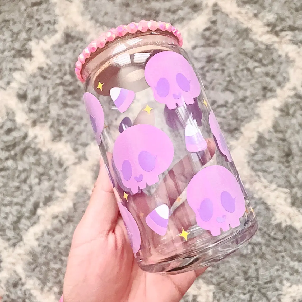 Cute Halloween Skulls Glass Cup, Purple Skull Glass Cup, Cute Halloween Tumblers, Libbey Glass Cup Preppy, 16oz Glass Cup, Custom Iced Coffee Glass, Candy Design Glassware, Spooky Season Gifts