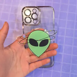 Dizzy Alien Head Phone Grip |Cute Magnet Phone Holder, Acrylic Space Theme Pop Grip, Sci-Fi Pop Grip, E-Reader Kindle Kobo Accessory,  Magnetic Smartphone Cellphone Mount Stand