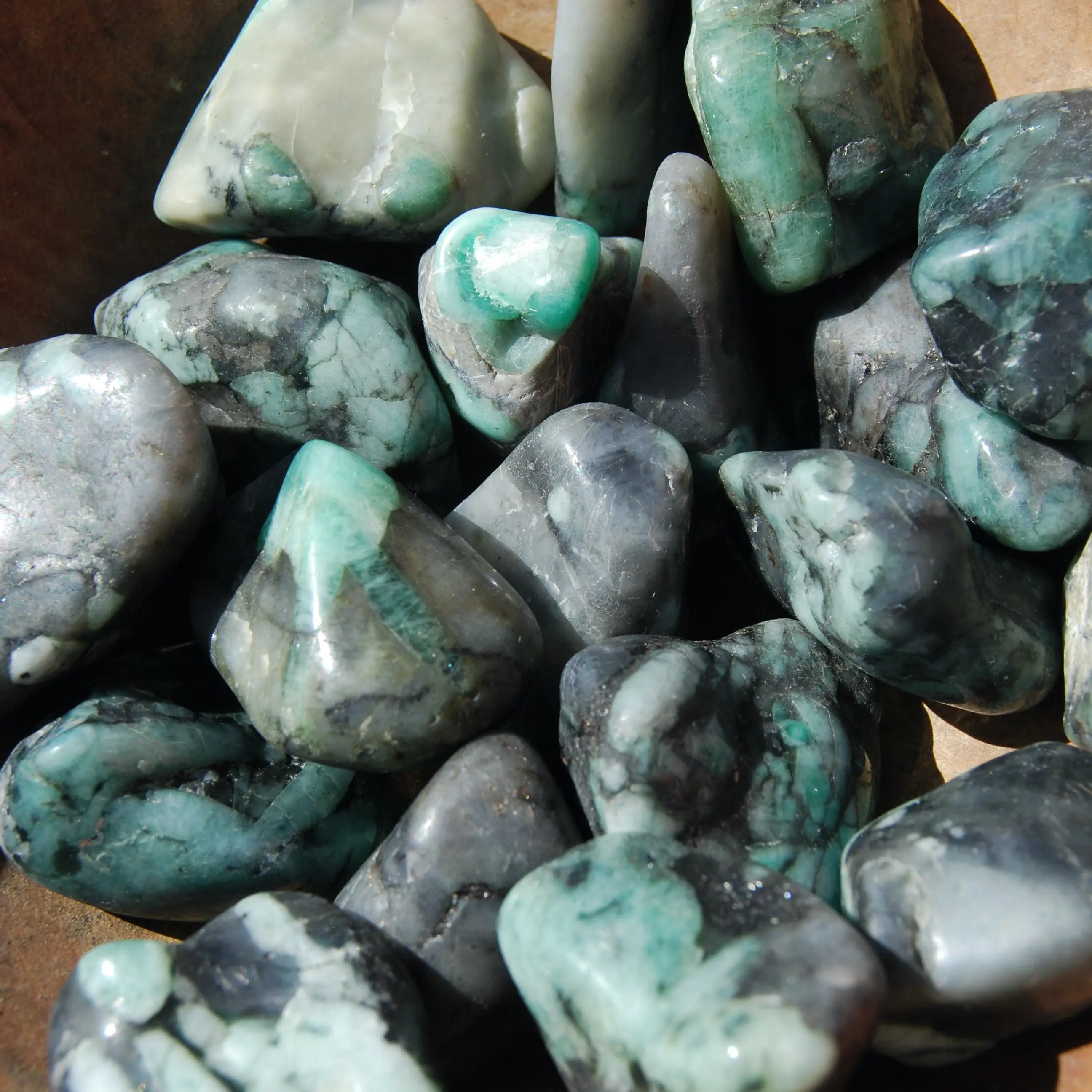 ONE Large Genuine Emerald Crystal Tumbled Stone, Brazil