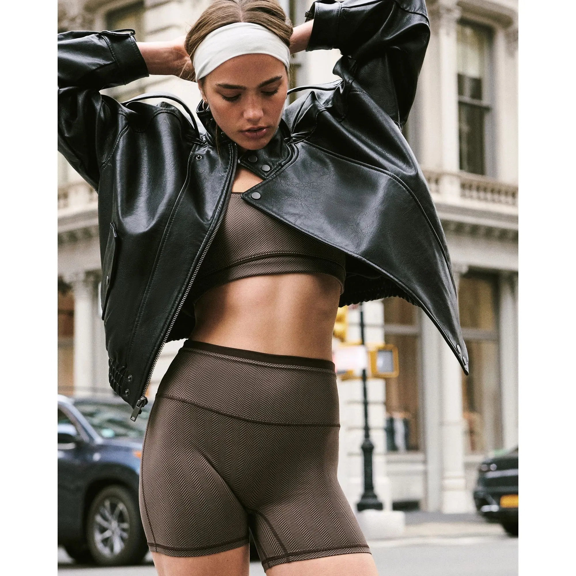 Abercrombie & Fitch YPB Studioflex Bike Short