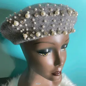 Beret Hat - Classic Design with Elegant Fit for Men and Women, Suitable for Everyday Wear