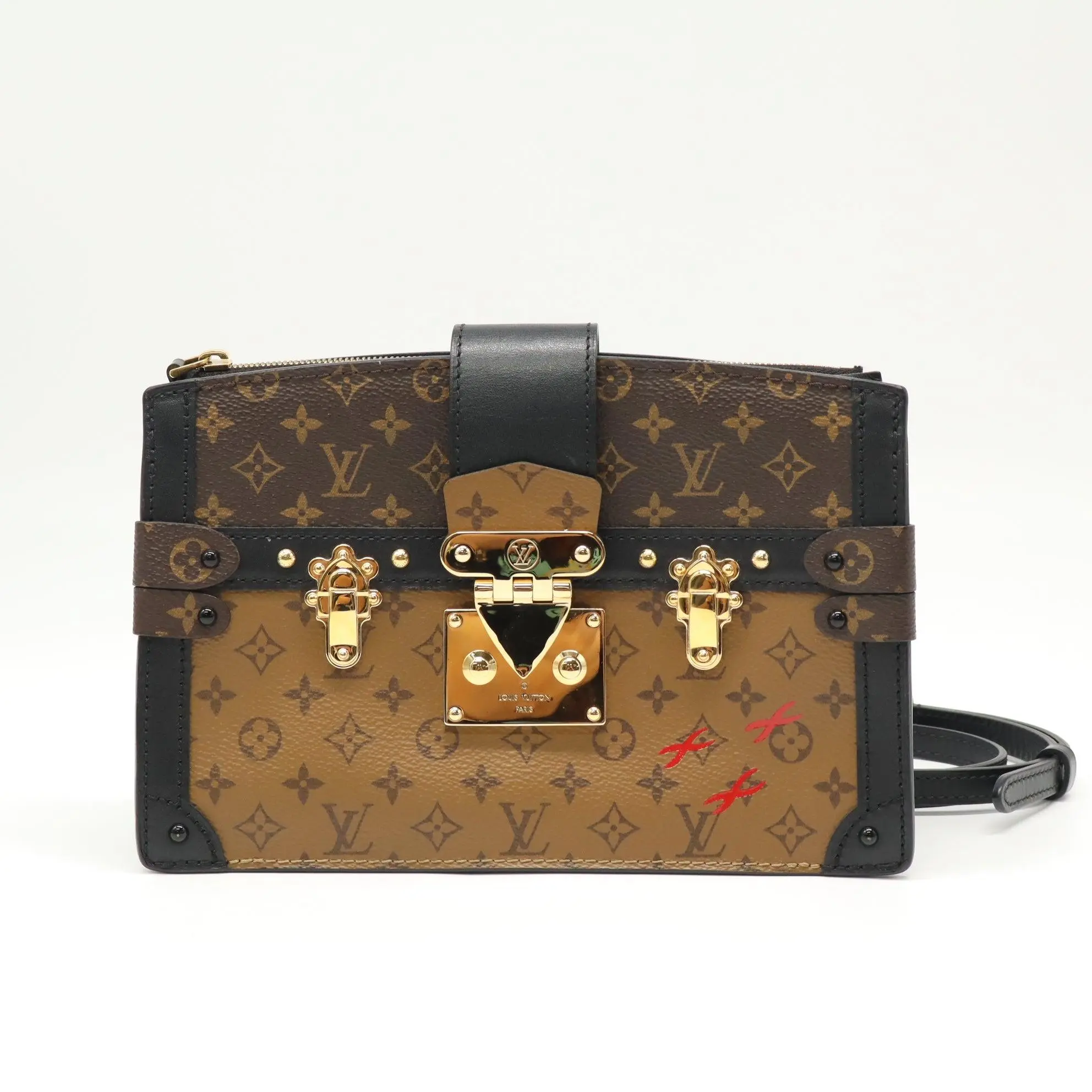 Pre-owned leather Crossbody Bags Louis Vuitton Trunk Clutch