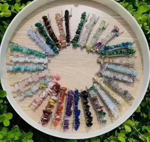 Mila(5521)gc.All 32 pc hair clips in video for you