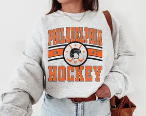 Vintage Philadelphia Flyer Sweatshirt T-shirt Philadelphia Flyer Sweater Flyers T-shirt Hockey Fan Shirt Retro Philadelphia Ice Hockey