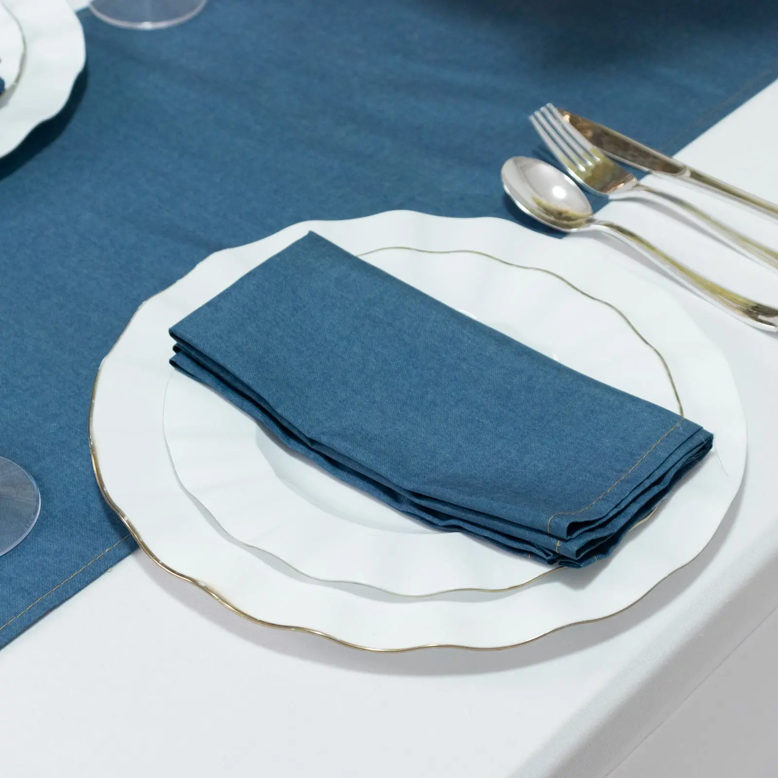 Denim Blue Fauxdenim Fabric Tableware Napkins, 5-Pack 17in x 17in Wrinkle-Resist Packet Napkins, Stain-Resistant for Events, Fabric Napkins