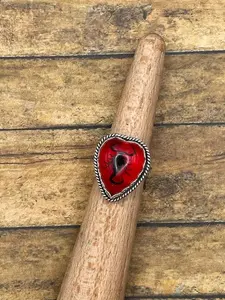 Welch-Black Scorpion in Red Resin Heart Ring