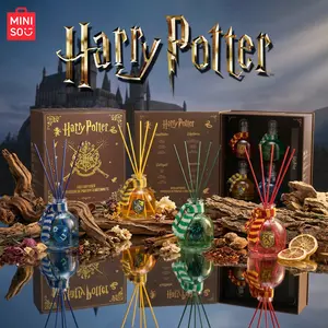 Miniso Harry Potter Hogwarts House Reed Diffuser Gift Set, 4 Pack 30ml, Gryffindor Slytherin Ravenclaw Hufflepuff Aesthetic Room Fragrance kit perfume