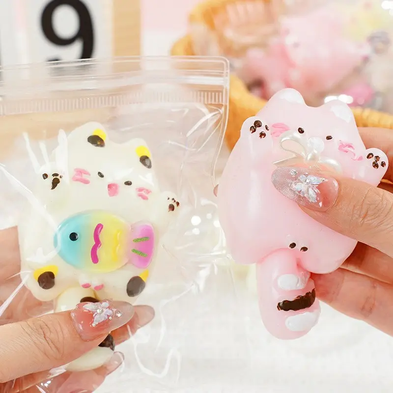 Soft Plush Cat Squeeze Toy, Cute Stress Relief Toy, Portable Creative Anti-Stress Toy, Stress Relief Squishy, Squishies, Perfect Gift for Kids and Adults