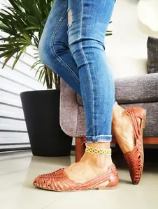 Huarache Sandal- Hippie Vintage - Mexican Style - Colorful Leather - Mexican Huaraches