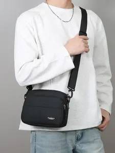 1PC Men's crossbody bag, single shoulder bag, solid color zipper closure, fashionable and versatile temperament, suitable for daily commuting, outdoor travel, cycling, shopping, suitable for students, campus, men's crossbody bag, Cross Body Bags