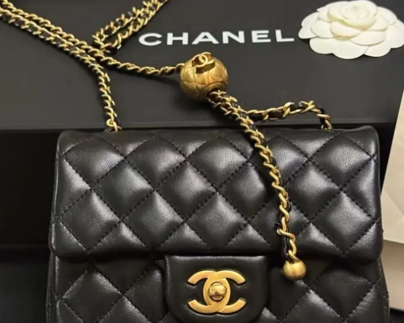 ‮ LENAHC  ‬Vintage Style Quilted Flap Crossbody Bag for Women