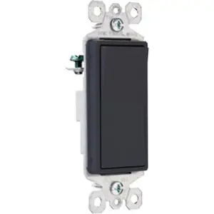 Pass & Seymour TM870BKCC10 15A Grounded Premium Decorator Single Pole Switch- Black