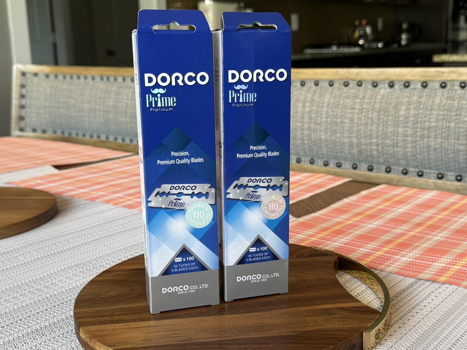 Dorco Prime Platinum Long Double Edge Razor Shaving Blades, 200 ct for Barbers - 2 packs of 100 blades each .