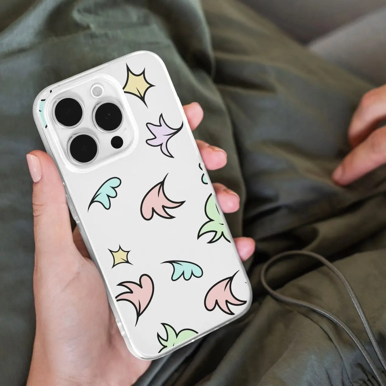 Heartstopper Leaf Design Clear Phone Case