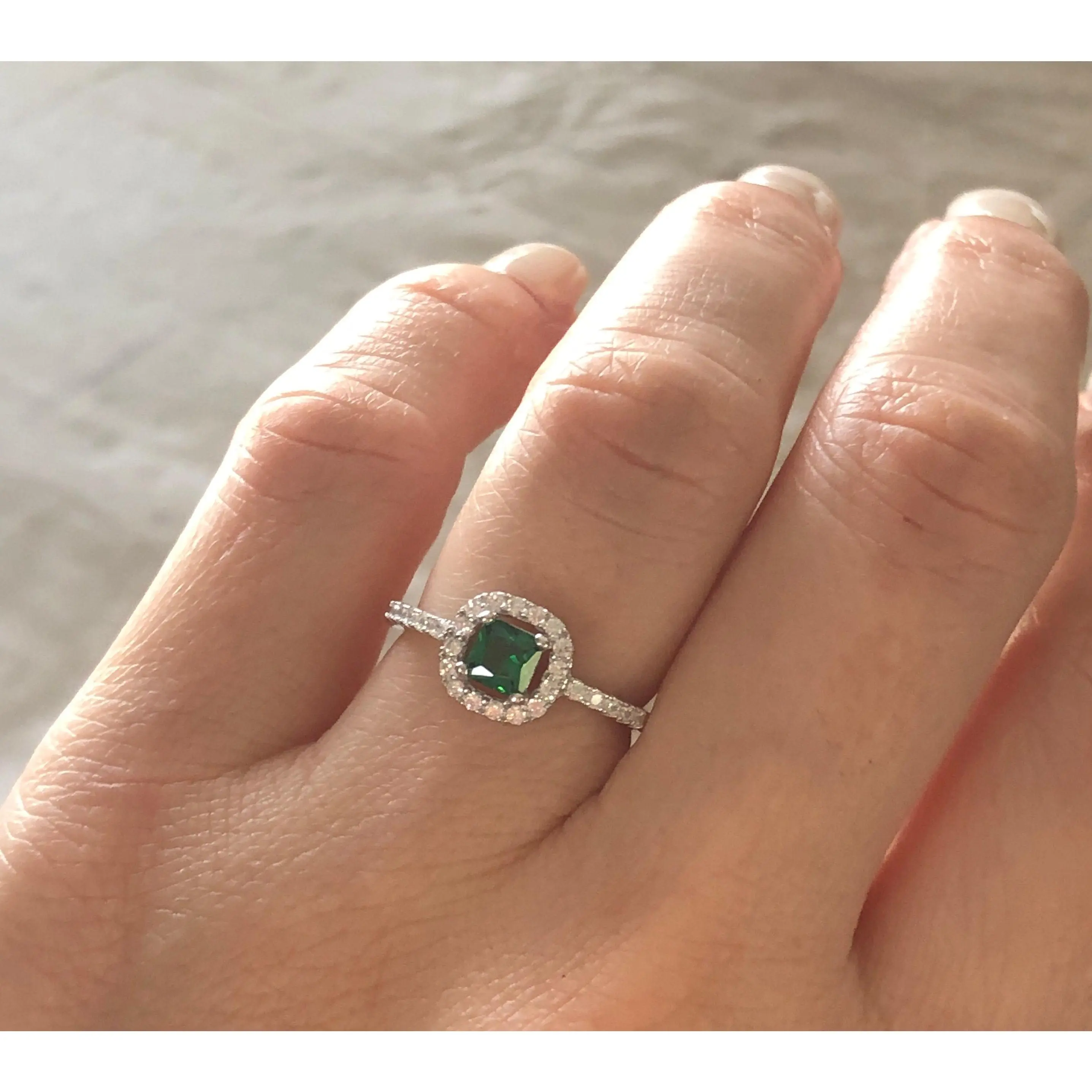 Sterling Silver Emerald Ring with Round Stone, Simple Design, Elegant Finish