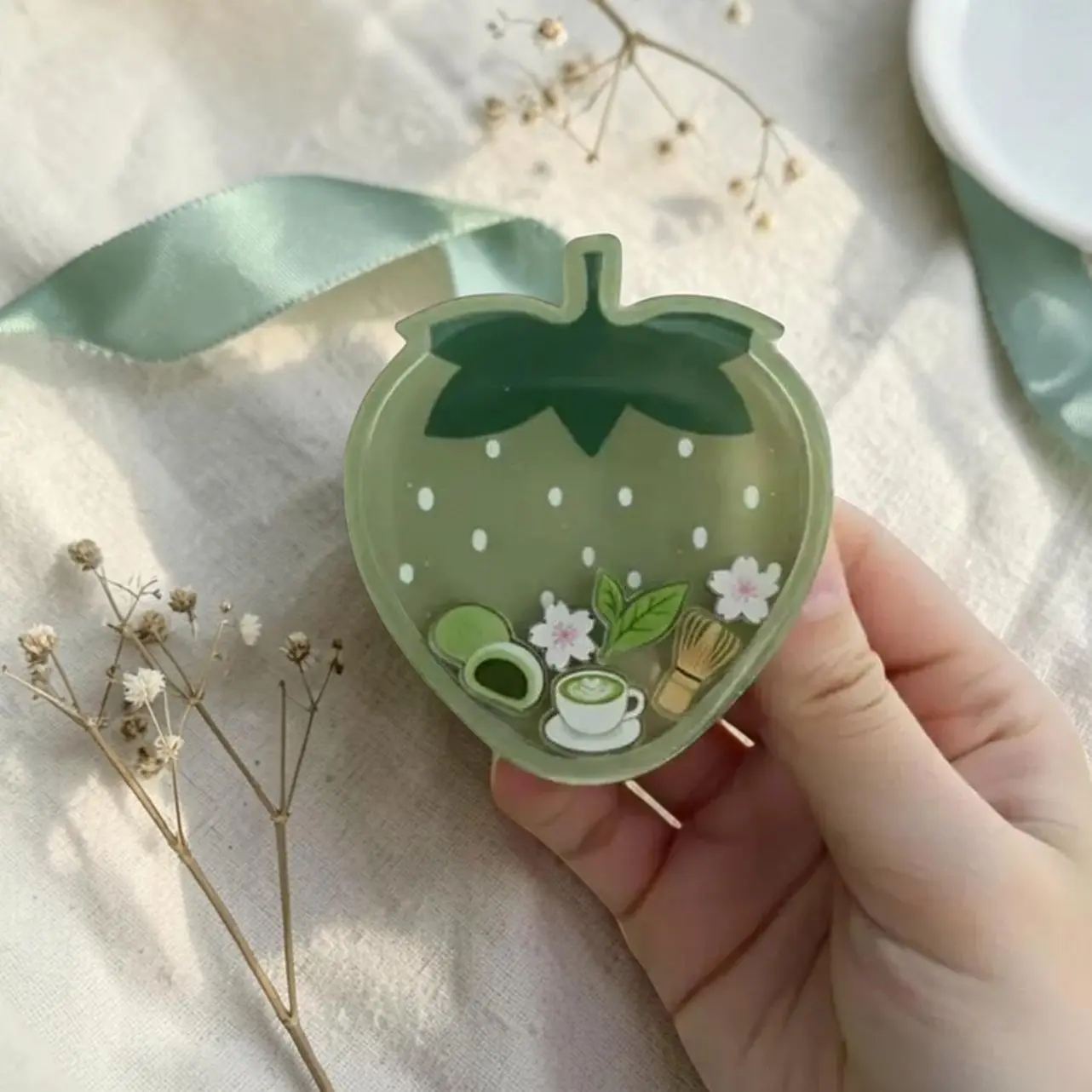Cute Matcha Strawberry Phone Grip Shaker | Kawaii Green Tea Phone Holder Cafe Aesthetic