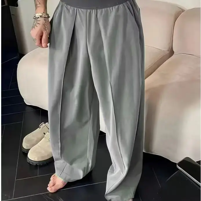 Wide-leg, loose pants — comfortable yet stylish high-waisted design for everyday wear.High-waisted fit, relaxed cut, versatile for casual outings