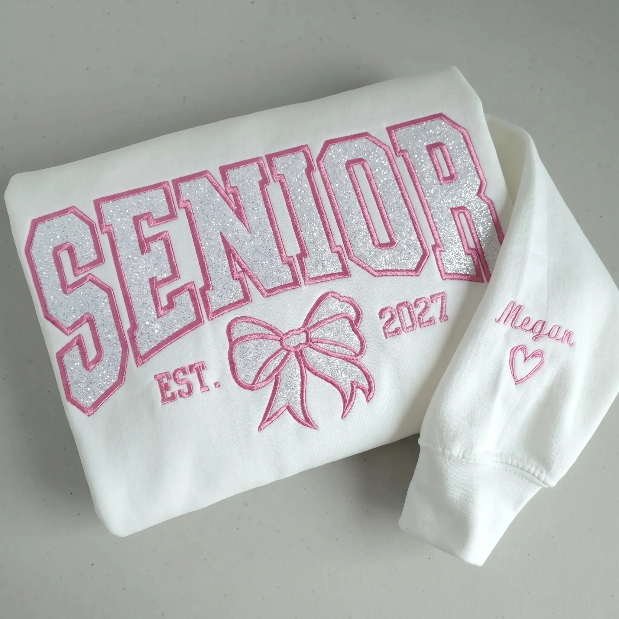 [Made in US] (Leave a note) Senior 2027 Custom Glitter Embroidered Sweatshirt, Custom Name on Sleeve Senior Crewneck Sweatshirt, Class  2027 Personalized Glitter Sweatshirt Cott Green