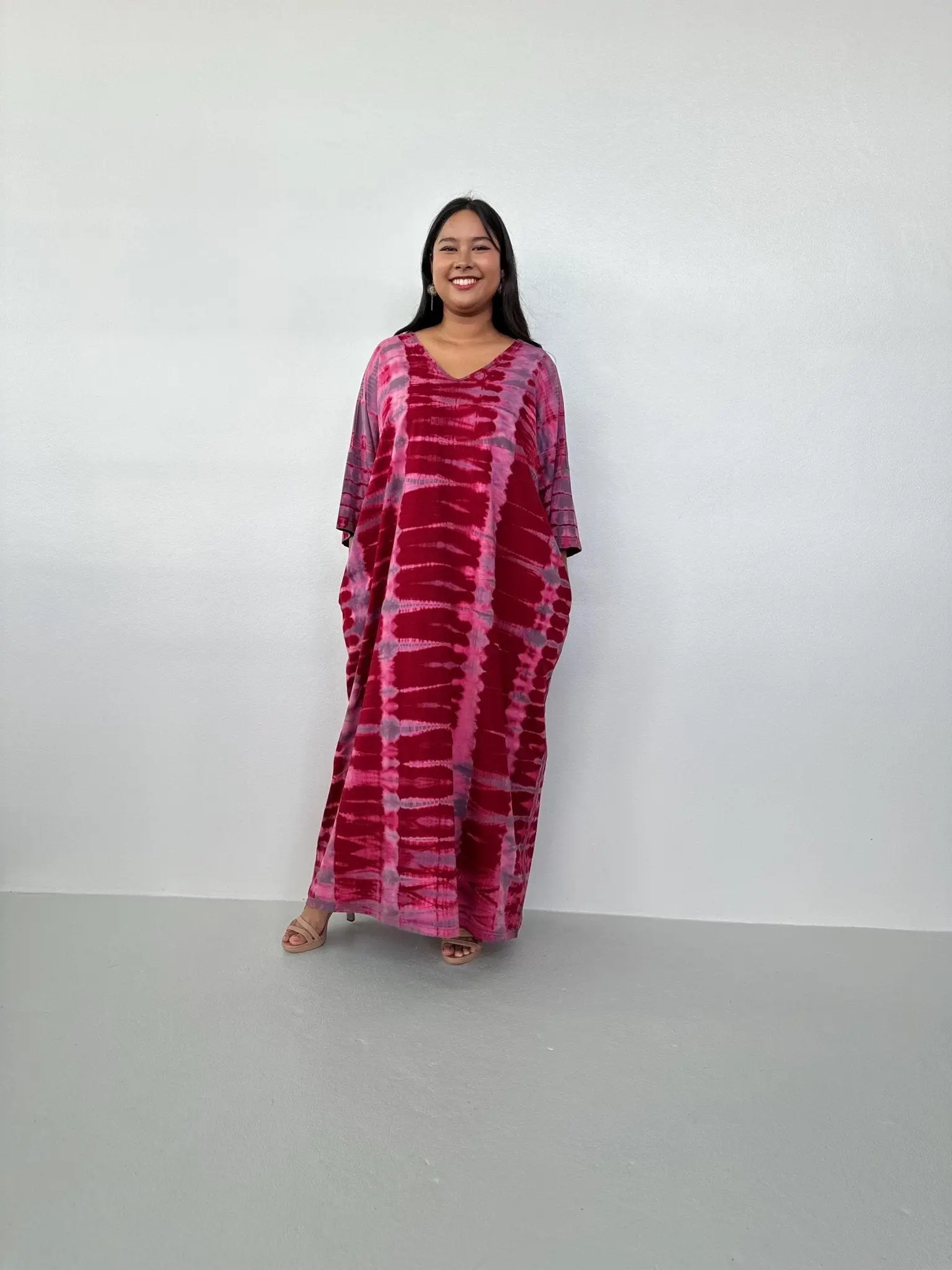 Women's Sleeveless Tie-Dye Print Kaftan Dress Piece - Soft Jersey Cotton, Strappy, Breathable 52 inch, Casual Beach Cover-Up, Merlot-Purple Statement Evening Wear with Earrings