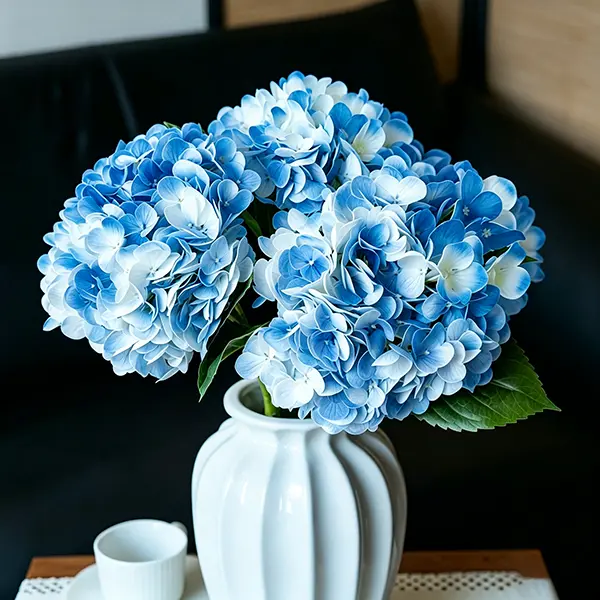 2pcs Blue 3D Lifelike Silk Artificial Hydrangea Bouquets, Decorative Flowers with Pack for Wedding, Home Party Table Centerpiece Decor