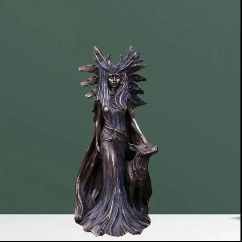 Hekate Goddess Statue Hekate Goddess Statue