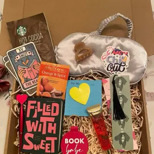 Spicy Reader Bookish Gift Set