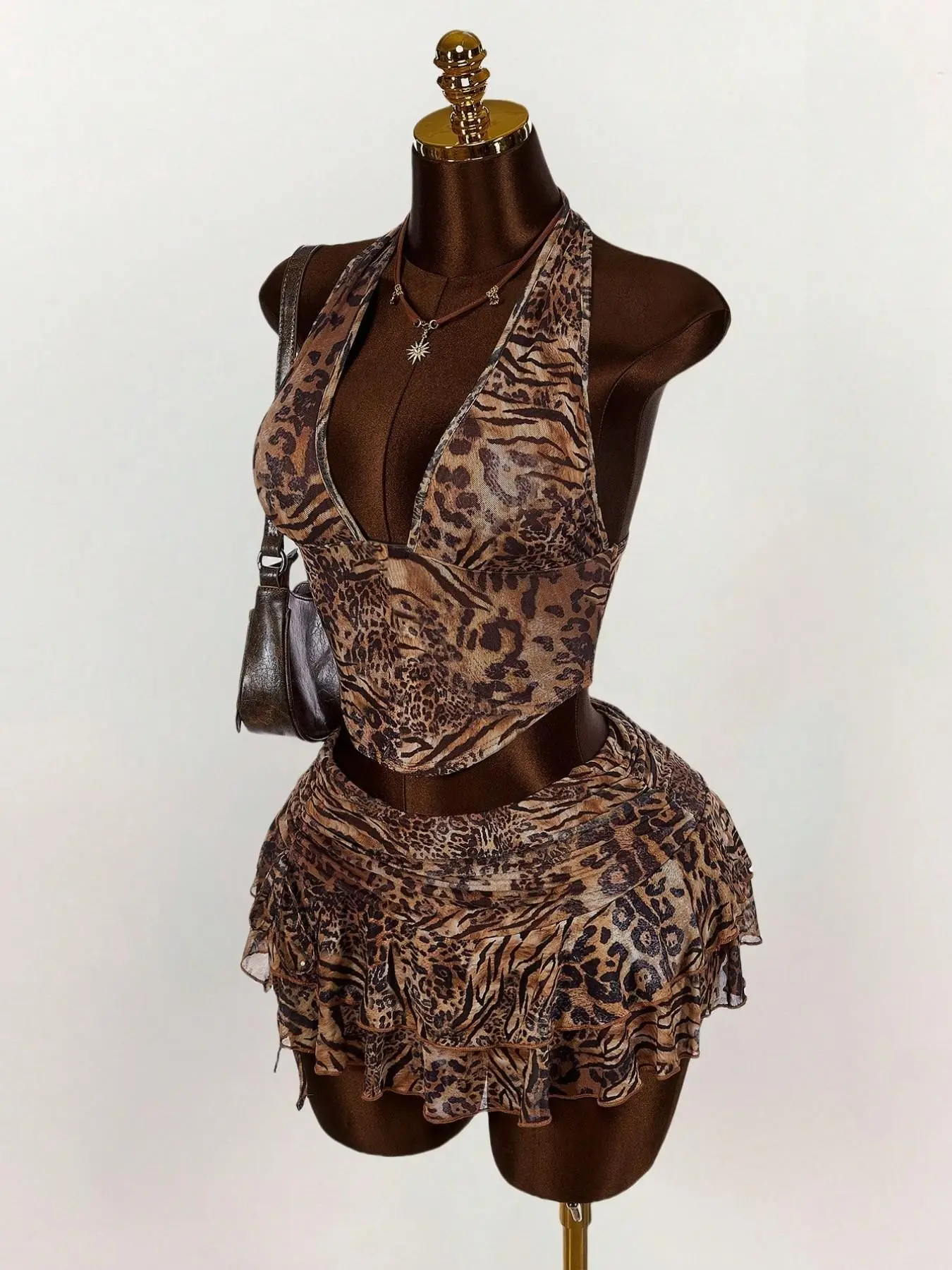 Women's New Fashion Clothes Exclusive Casual Vacation Style Leopard Print Fitted V-Neck Halter Top + Cake Tiered Bow Matching Skirt Set, Ytd Collection
