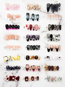 zb5..French cat-eye multi-color decorative nails