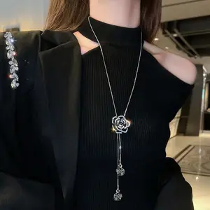 ZAFUL Fashionable and Minimalist Women's Black Rose Necklace