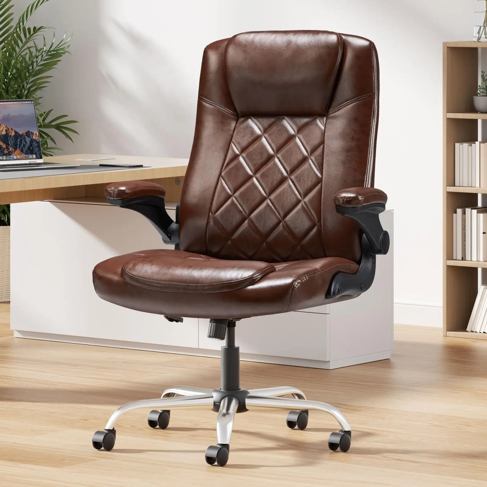 Executive Office Chair with Flip-Up Arms Adjustable Ergonomic Gaming Chair with PU Leather Swivel Computer Desk Chair with Wheels Criss Cross easy in