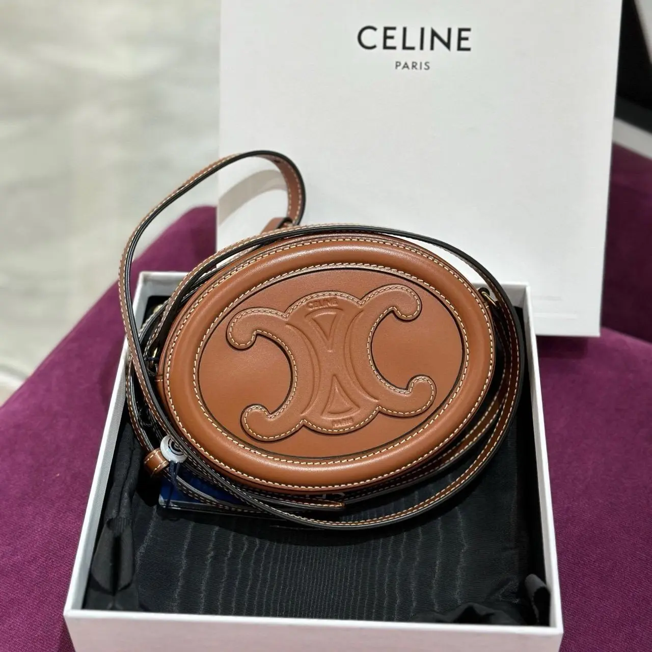 Pre-owned Celine Cuir Triomphe Embossed Oval Crossbody Bag (235751) Excellent Condition, Authenticity Guaranteed, Embossed Design Highlight, Crossbody Bags