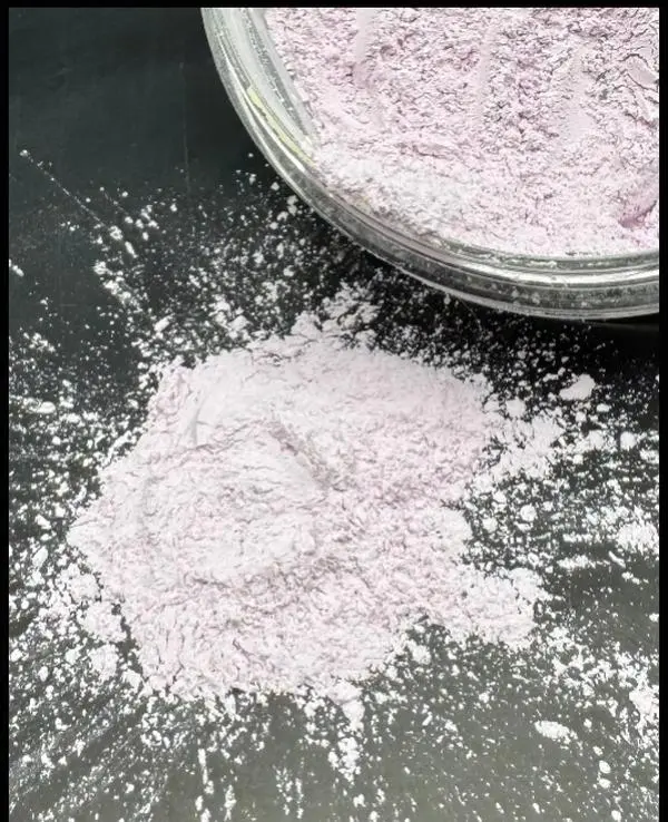 Mattifying Talc-Free Lavender Setting Powder for Radiant Youthful Glow Neutralizes Dark Circles Ideal for Mature Skin