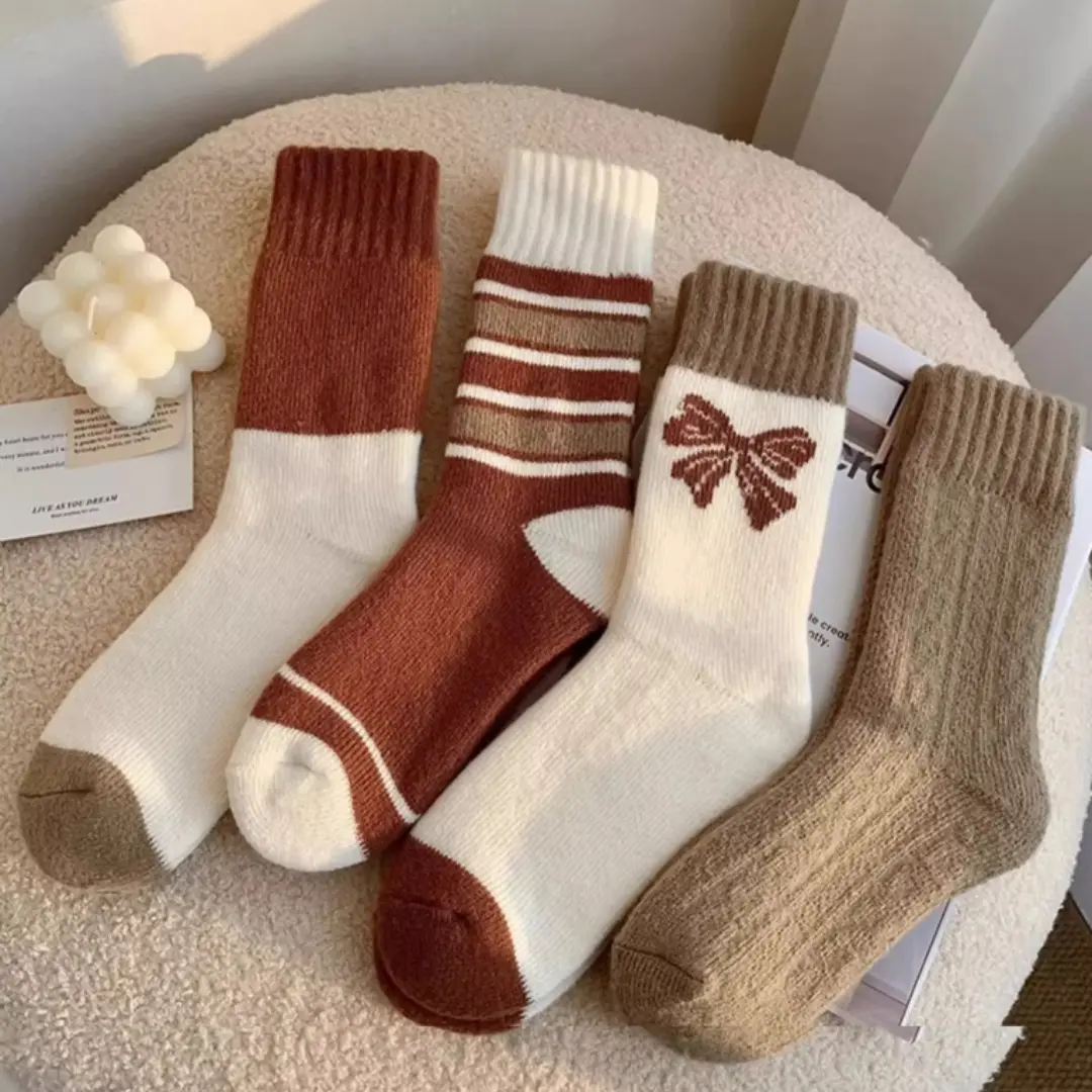 Womens Thick Wool Thermal Socks Warm Knitting Nordic Ladies Winter Socks for Cozy Comfort