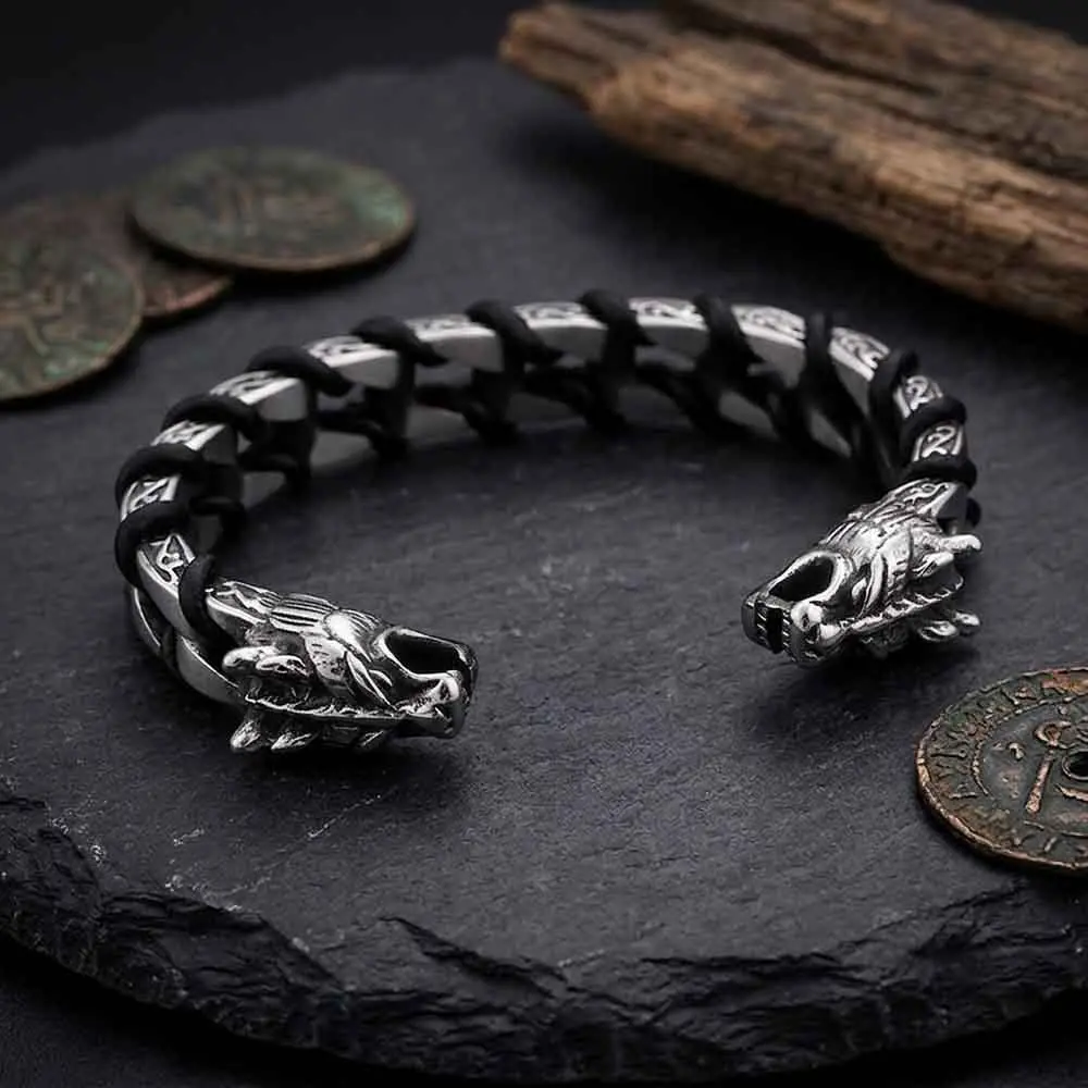 GTHIC Punk Stainless Steel Unisex Bracelet - Double Skull Head Motifs, 68*12 mm Dragon Head, Gothic Edgy Wrist Jewelry for Daily Wear, Outdoor Events, Rock Concerts