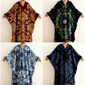 Men's Wings Print Fleece Kaftan Robe, V-Neck Long Plush Lounge Robe for Men, Soft and Warm Artistic Baroque Design Bathrobe, Cozy Hooded Housecoat Gift for Him, Dad, Husband