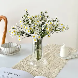 Chamomile artificial flower bouquet, small daisy fake flowers, living room decoration, table flower arrangement, decorative bouquet, photography prop