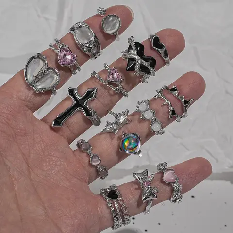 15-Piece Y2K Style Irregular Artificial Gemstone Stunning Ring Set, Crystal Lava Heart Rings, Artificial Zircon Ring, Statement Multi Ring, Unique Rings, Beautiful Rings, Statement Rings, Perfect for Parties, Holidays, Daily Wear, Ideal Birthday Gift
