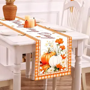 Thanksgiving table runner, perfect to celebrate with family