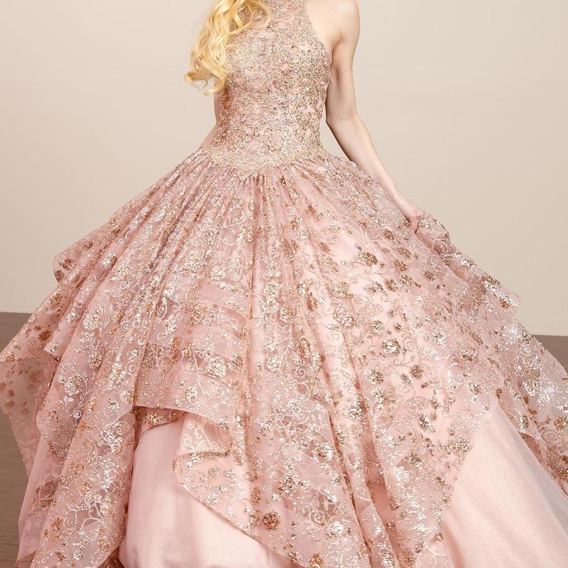 NO.42 Quinceañera Dress Asymmetric Sparkle Layer Design Red Light Blue Blush Ball Gown Dress Sweet 15