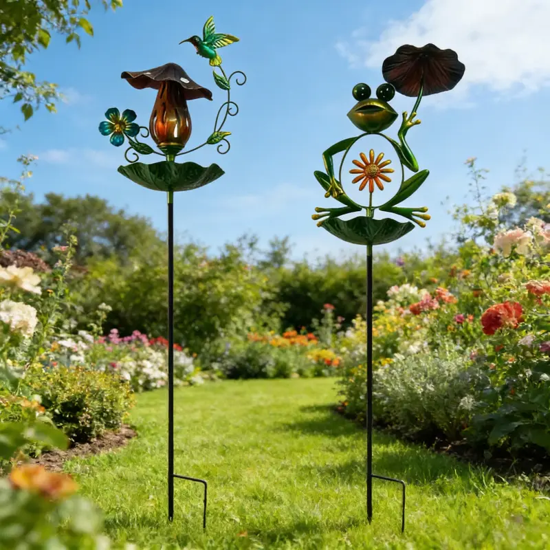 Playful Animal-Shaped Metal Garden Stakes - Easy-to-Install Ground Insert, Water/Feed Markers, Organize Garden Decor for Outdoor Home Improvement Accents, Feeding