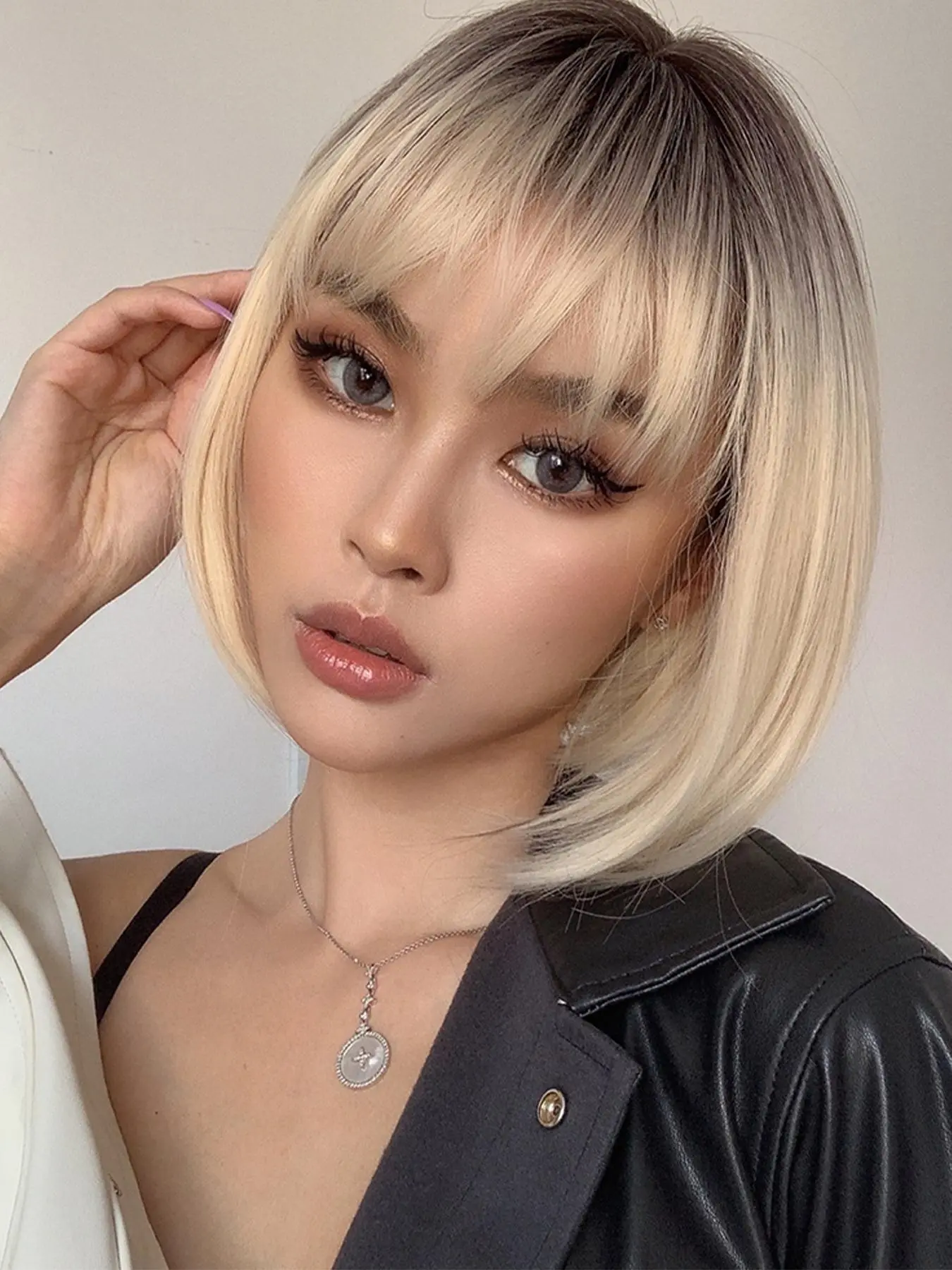 1 Piece 10inch Women's Natural Straight Short Wig with Bang, Casual Trendy Synthetic Hair Extensions, Fashion Hair Wigs For Cosplay, Anime & Costume Party